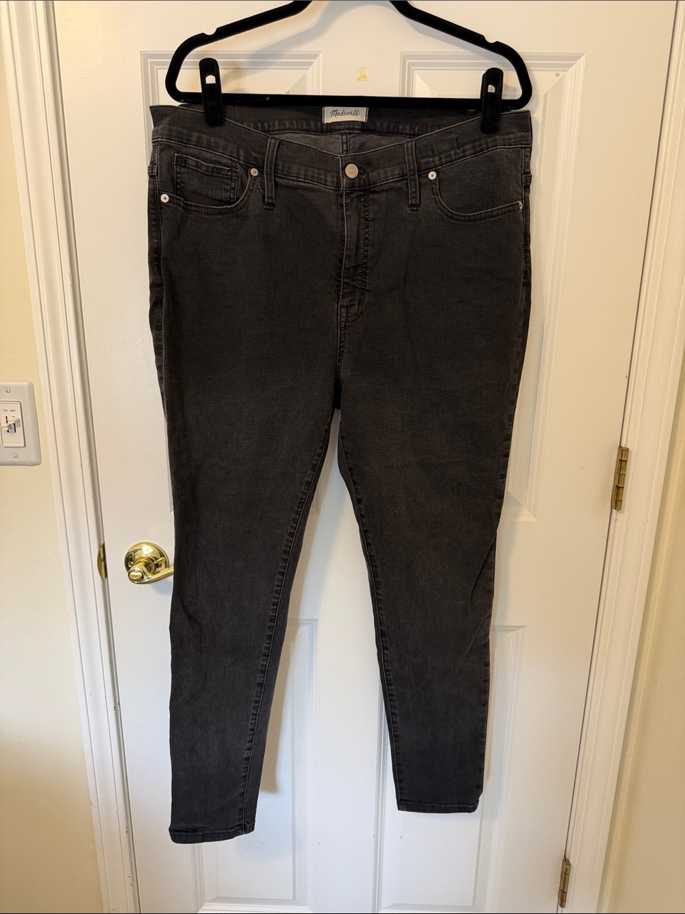 Madewell Charcoal Black 9” High-Rise Skinny Jeans size 34